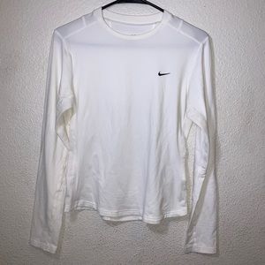 NIKE DRI-FIT LONG SLEEVE